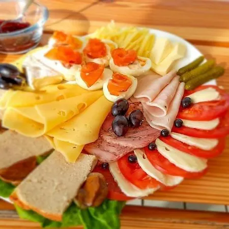 Homes Close To The Seaside *